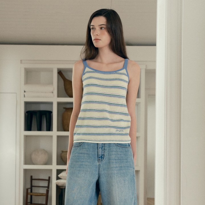 쥬시쥬디 여성용 스트라이프 민소매 니트탑 J1KT321E