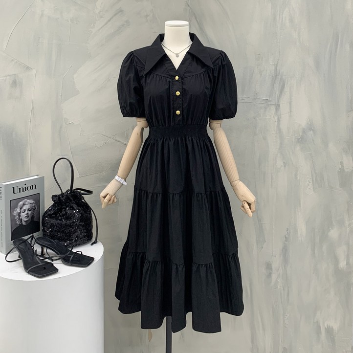 행복여 오브 골드 단추 셔링 오픈 카라 플레어 원피스