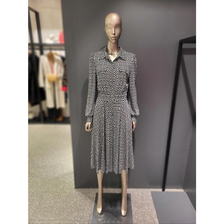 제시뉴욕 스퀘어 패턴 원피스 JE2NSOQ1050