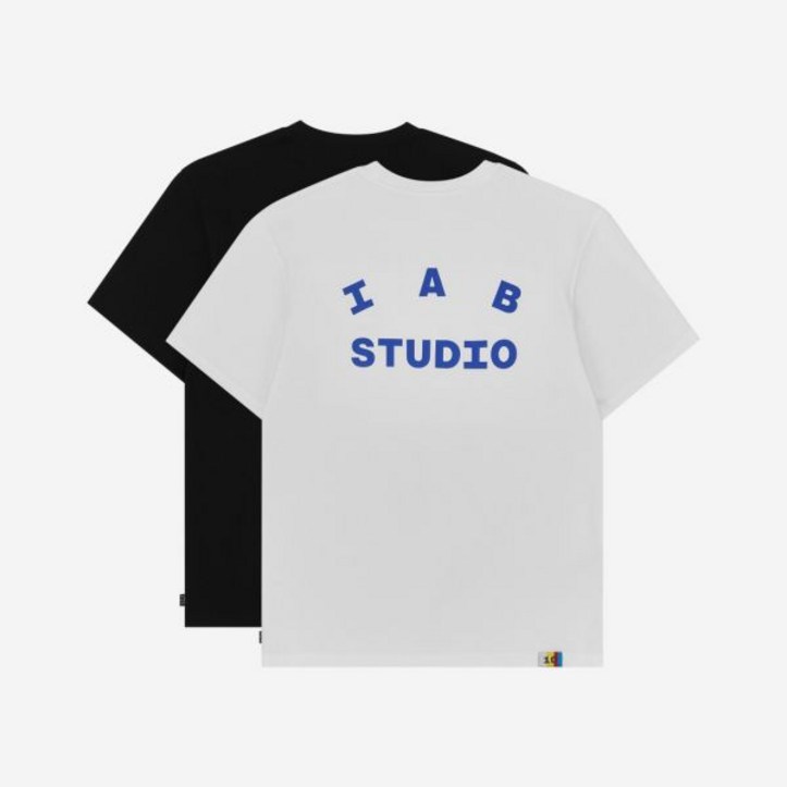 아이앱 스튜디오 10주년 티셔츠 팩 화이트  블랙 2개입 IAB Studio 10th Anniversary TShirts Pack White Black 2 Pack