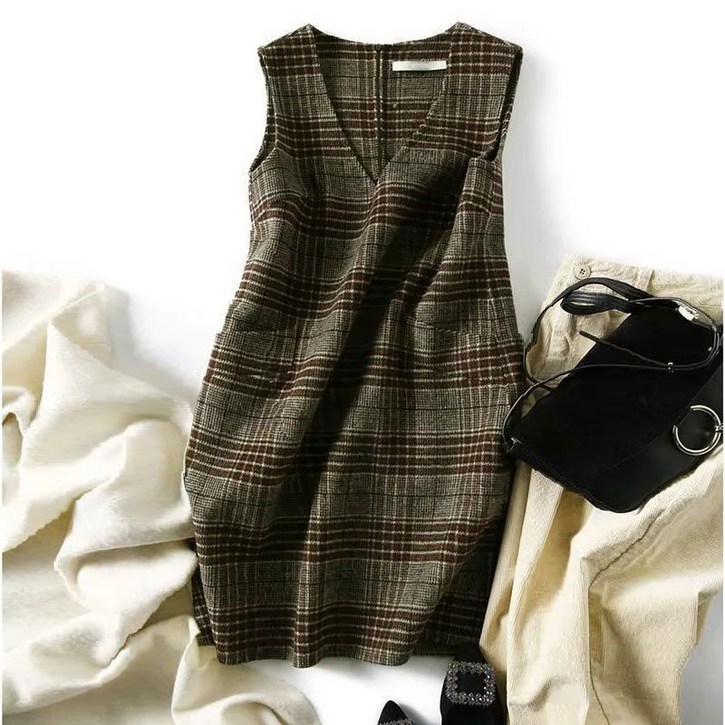 COSYEVNO 여성 나시 모직 원피스 겨울 하프 기장 체크 A라인 스커트