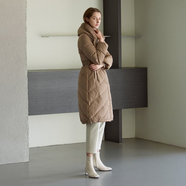 미크베 Quilting belted goose down long coat M4D754