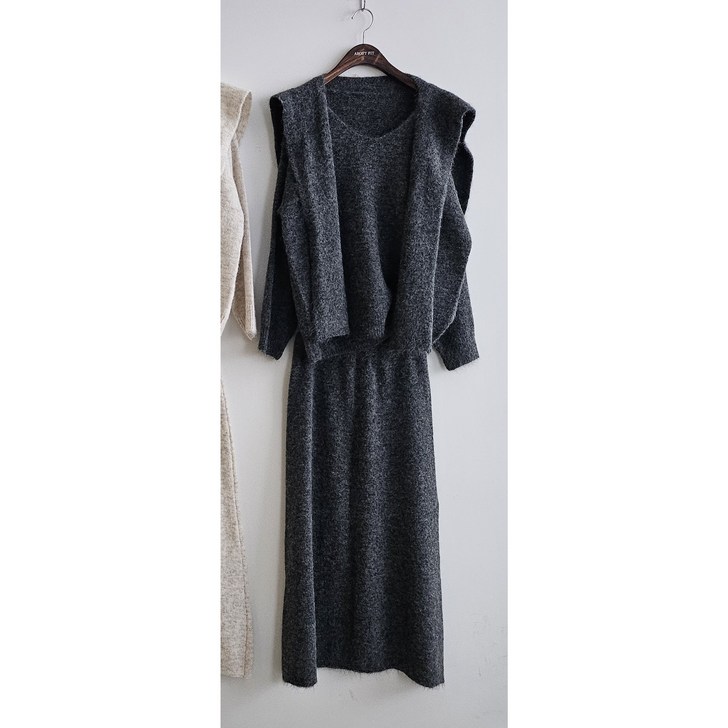 여성 3피스 세트 루즈핏 숄 브이넥 니트 밴딩 롱 스커트